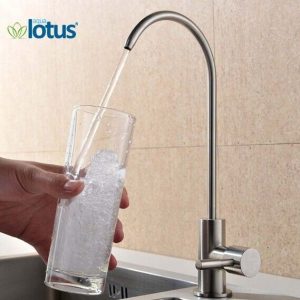 Einweg-Wasserhahn für Osmoseanlagen – Design Bogen 1/4"